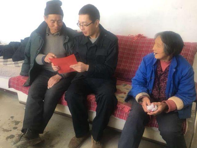 巡线的足迹　成长的刻度